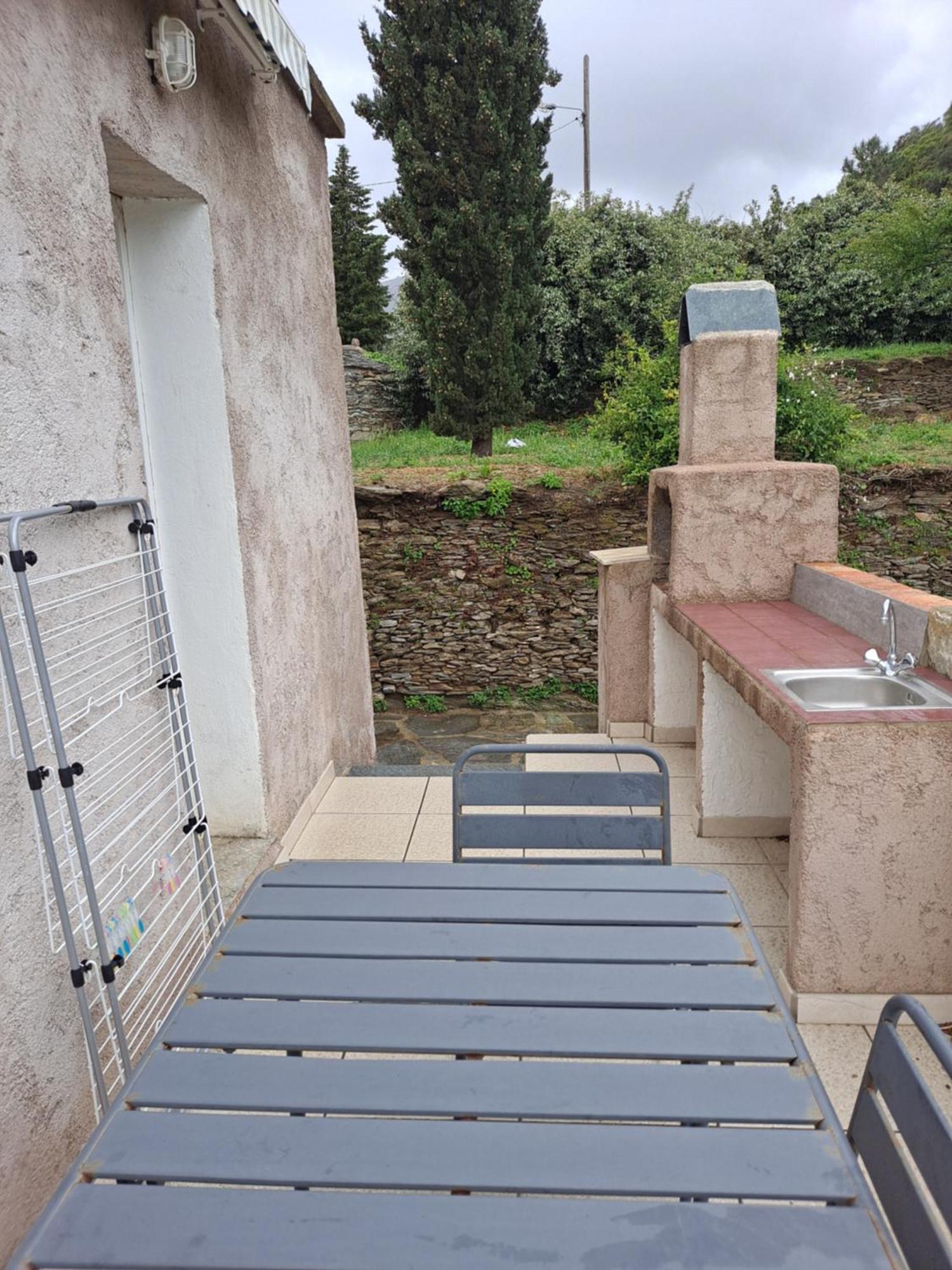 Pour Couple Apartment Luri